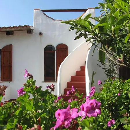 Charming House With Sea View In ヴァッレドーリア