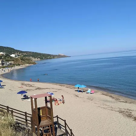 Charming House With Sea View In