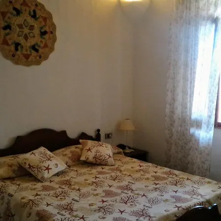 Charming House With Sea View In