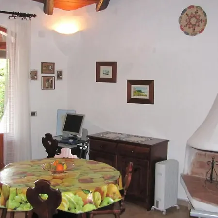 Charming House With Sea View In Semesterbostad *