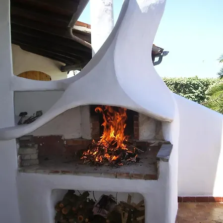 Vakantiehuis Charming House With Sea View In Valledoria (Sardinia)