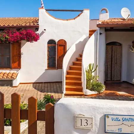 Vakantiehuis Charming House With Sea View In *