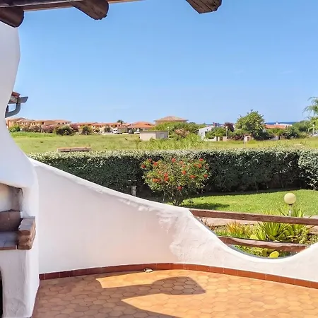Charming House With Sea View In Vakantiehuis *