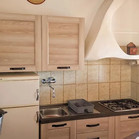 Charming House With Sea View In בית נופש