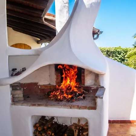 Charming House With Sea View In Dom wakacyjny